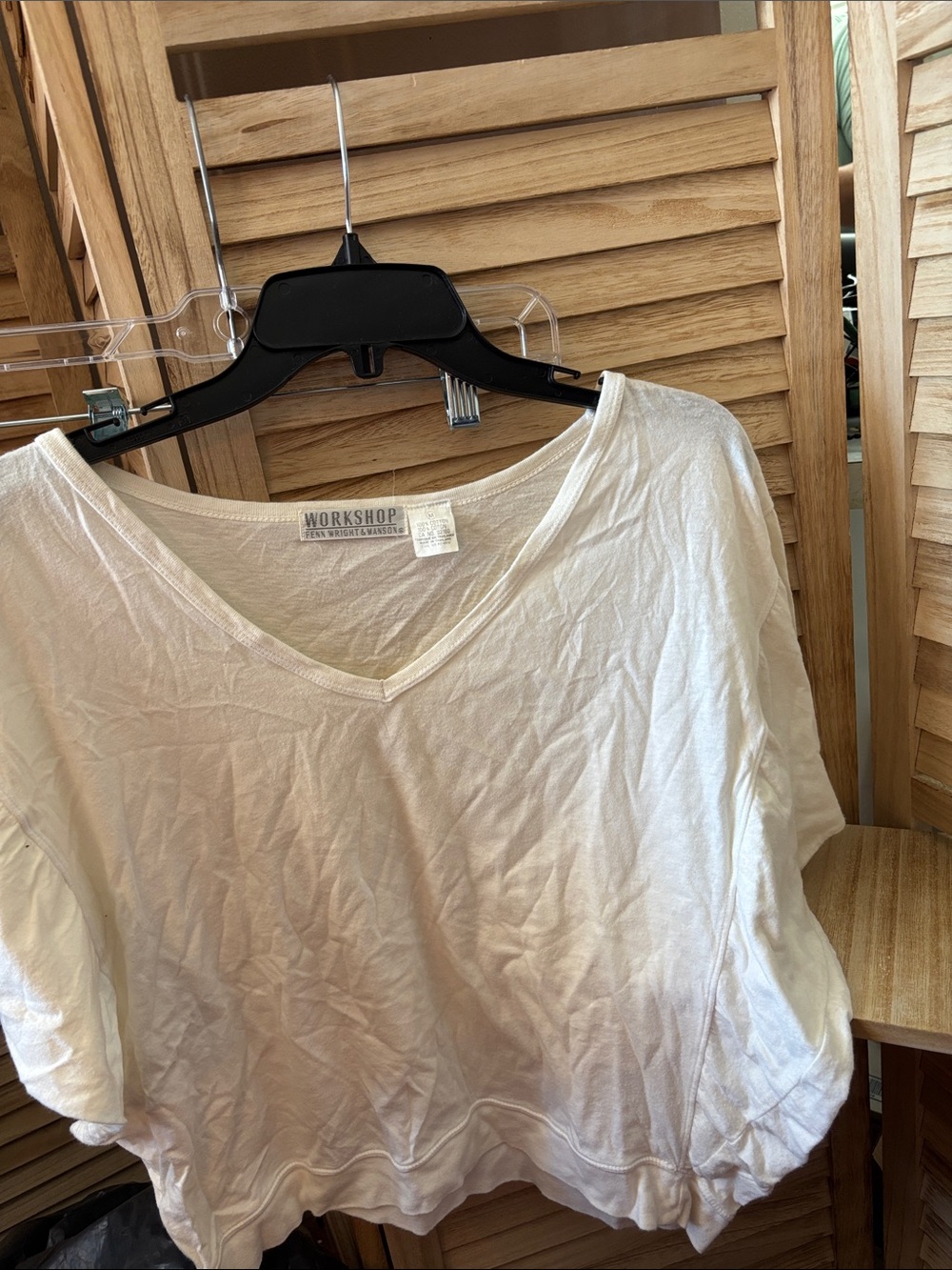 Workshop V-Neck Relaxed Women’s Top Medium